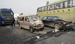 开封车祸最新爆料,悲剧现场细节曝光，真相渐浮水面